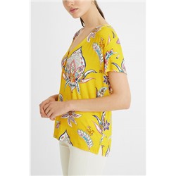 Camiseta paisley cuello pico