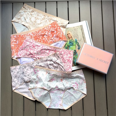 Трусики  v c 5 шт