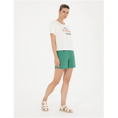 Yeşil Keten Comfort Fit Bermuda Şort