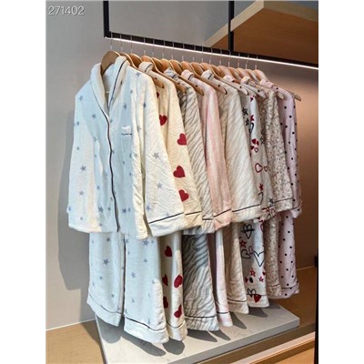 Теплая и мягкая пижама Виктория Сикре*т