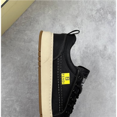 Кроссовки FENDI