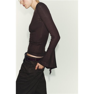 T-SHIRT WITH RUFFLE SLEEVES