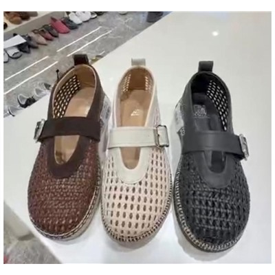 Туфли молочный