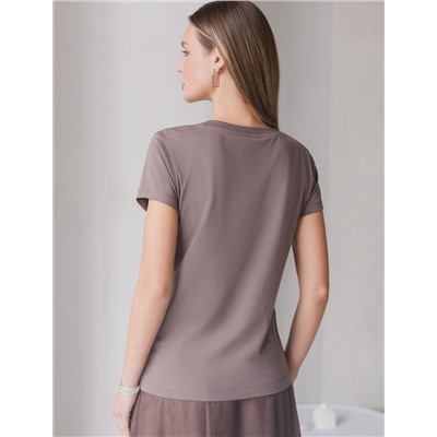 Нарядная футболка с принтом пайетками