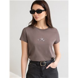 Нарядная футболка с принтом пайетками из премиального хлопка с эластаном