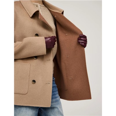 Полупальто двубортное с удлиненной спинкой