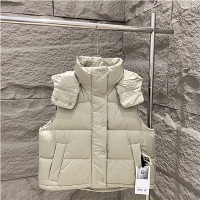 Жилет . Lululemon