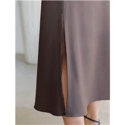 Юбка миди с разрезом скроенная по косой из плотного лиоцелла