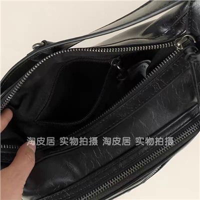 Небольшая сумка через плечо/кроссбоди унисекс с винтажным эффектом потёртости  Zar*a