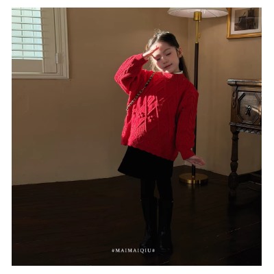 Свитер для девочек. Тренд 2026