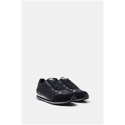 Zapatilla running monogram
