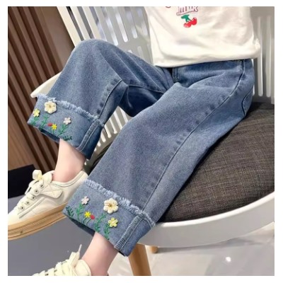 Джинсы для девочек с вышивкой