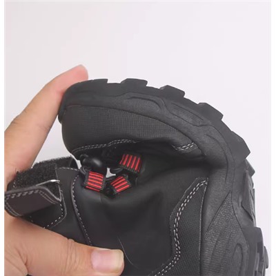 Зимние ботинки