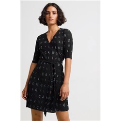 Vestido corto plisado