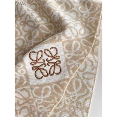 Шарф  ЛОЕВ*Е 💛 (Эта модель изготовлена по индивидуальному заказу для витрины прилавка в Барселоне!)