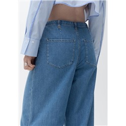 Pantalón denim wide leg cinturón