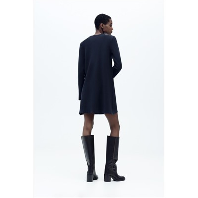 PLAIN KNIT MINI DRESS