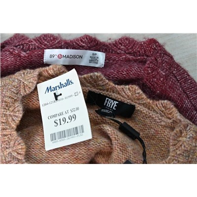 Свободный повседневный свитер с круглым вырезом и рукавами-фонариками