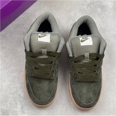 SB Dunk Low Pro