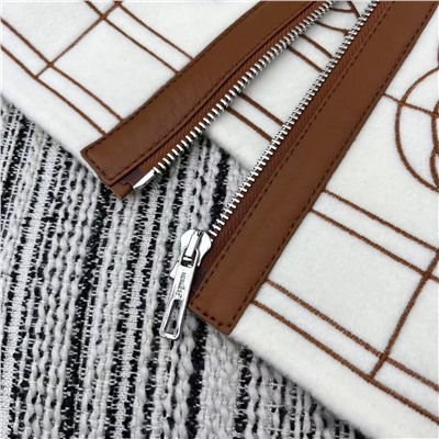 Her*new с двусторонним кашемировым жакетом с лацканами из воловьей кожи была вышита 300 000 игл полностью импортной шелковой нитью YB1: 1 по индивидуальному заказу высокого качества SML