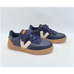 Кроссовки для мальчиков и девочек