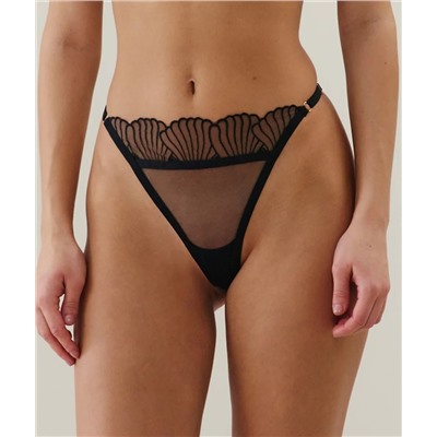 Tanga de tul con bordados