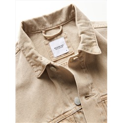 Куртка с карманами