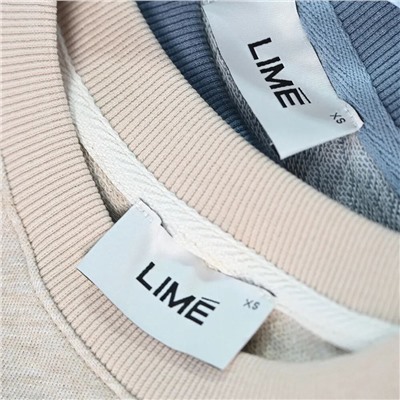 Женская футболка из плотного трикотажа с цельнокроенными рукавами  ЛАЙ*М