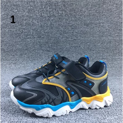 Кроссовки для мальчиков и девочек