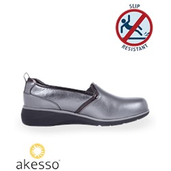 Akesso VersaLite Slip On Nursing Shoe