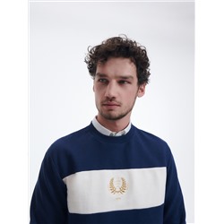 Sweatshirt mit Stickerei