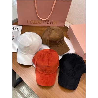 Вельветовая бейсболка унисекс  MiuMi*u