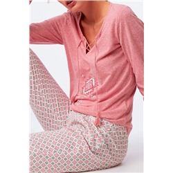 Розовый топ с тиарой