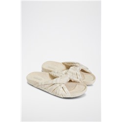 Sandalias Beige