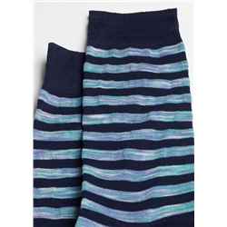 Kurze gerippte Herrensocken aus Fil d‘Ecosse