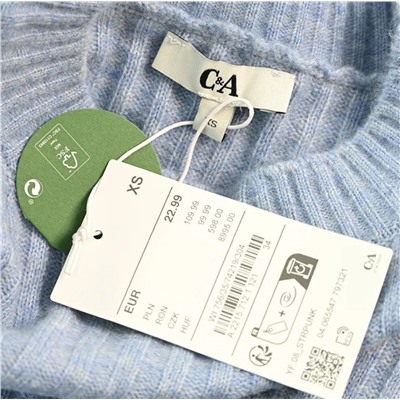 Свитер с нишевым дизайном