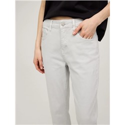 Серые базовые джинсы зауженные