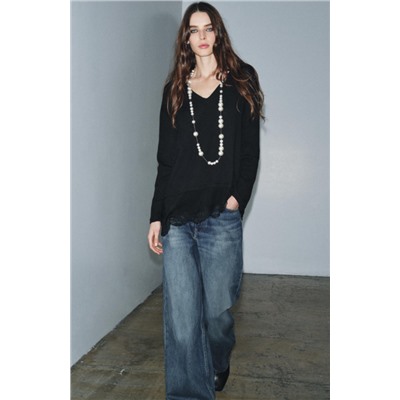 CONTRAST LACE T-SHIRT