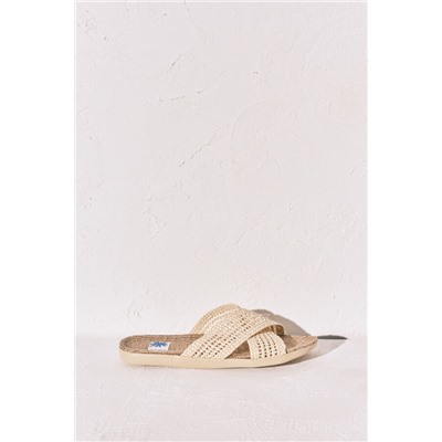 Sandalia tiras efecto rafia