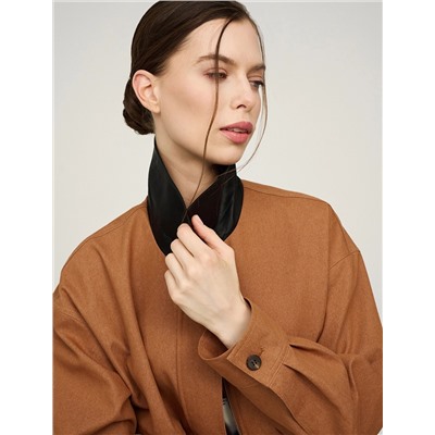 Терракотовый бомбер с воротником