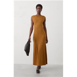 Ribbed Maxi Sweater Dress