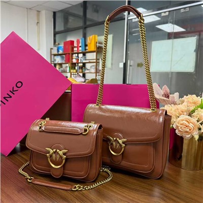 Сумка из кожи Pink*o