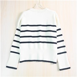 Женский свитер в свободном стиле в полоску с круглым вырезом Bershk*a