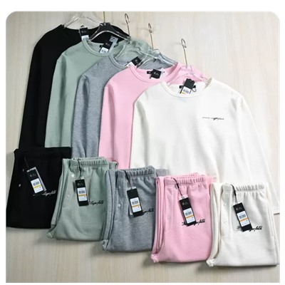 Костюм  karl распродажа