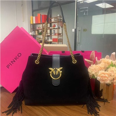Сумка с кисточками Pink*o