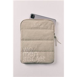 Funda tablet acolchada verde logo