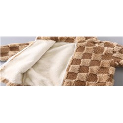 Пушистая кофта.