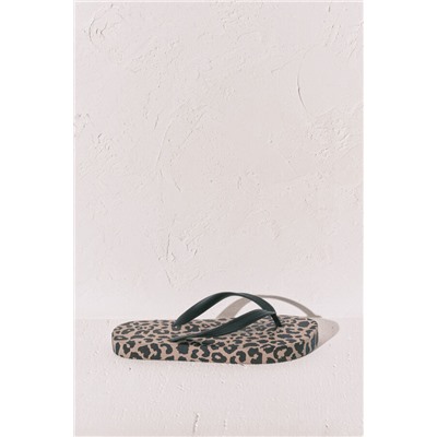 Chanclas anchas animal print