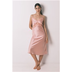 Camisón midi satén y encaje rosa
