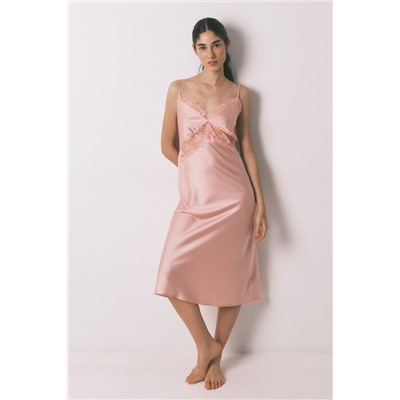 Camisón midi satén y encaje rosa